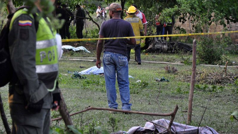 Trece muertos en Colombia al estrellarse un helicóptero militar