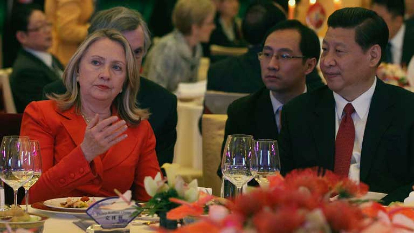 Hillary Clinton visita Pekín para estrechar su cooperación