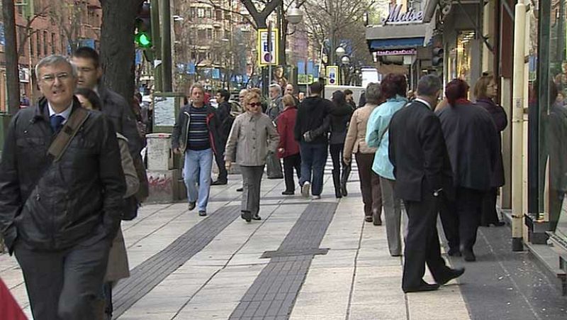 La deuda de las familias cayó en marzo hasta su nivel más bajo desde el inicio de la crisis