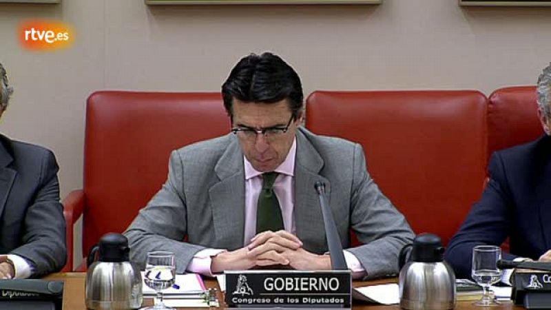 Soria admite que la expropiación de la filial de REE por Bolivia es legal y la diferencia de YPF