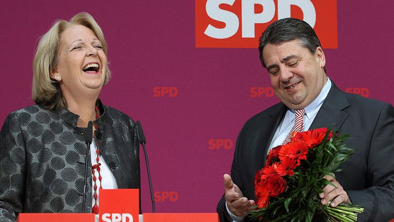Merkel recibe un varapalo electoral en Renania del Norte-Westfalia
