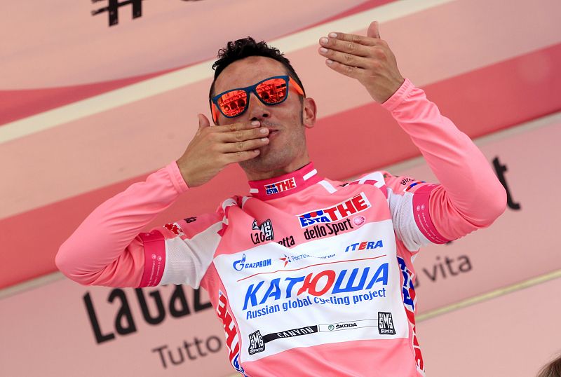 'San Purito de Asís' gana la etapa y el liderato del Giro de Italia