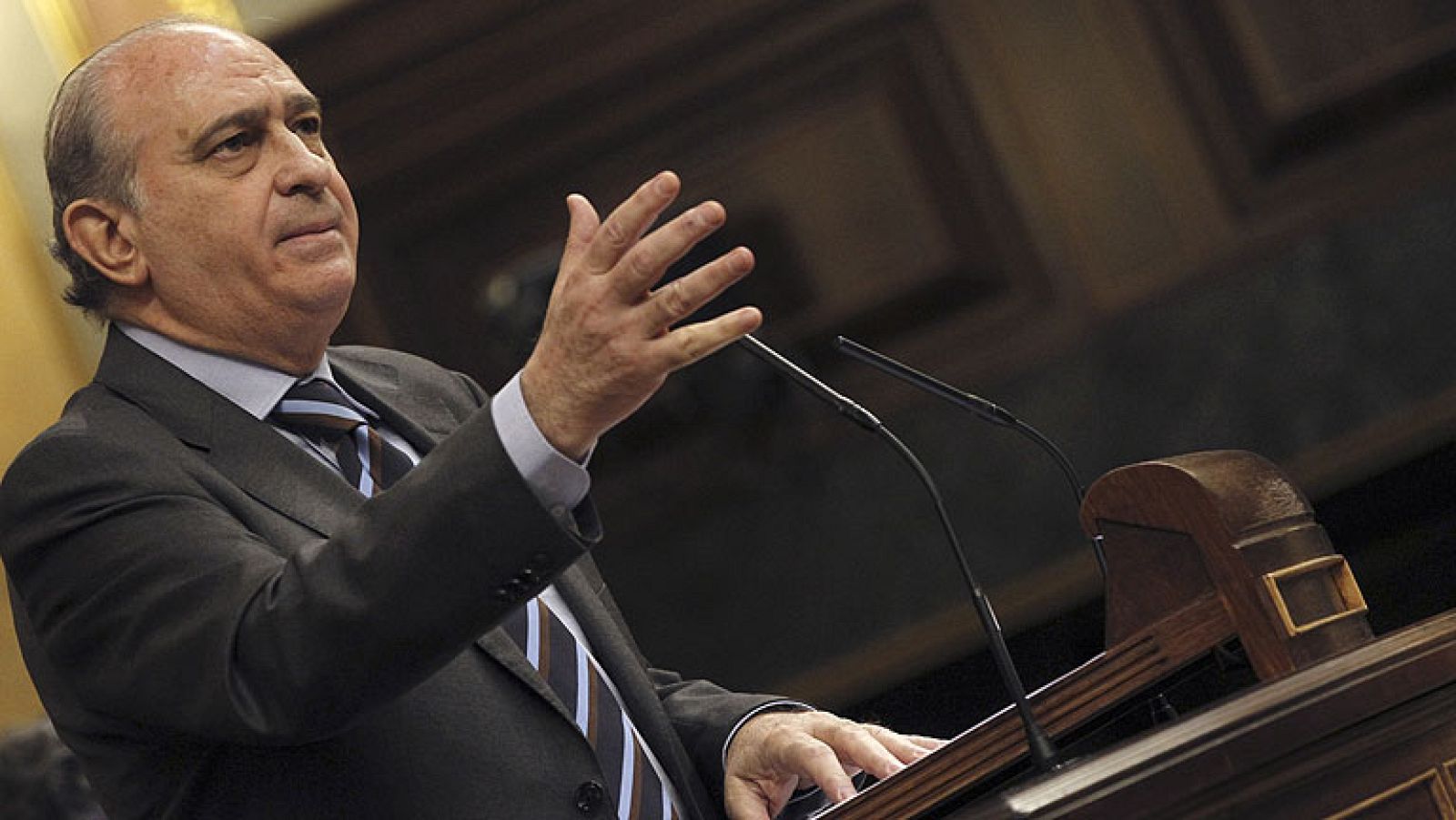 Fernández Díaz rechaza la oferta de diálogo de ETA y pide que se disuelva - Informativo 24h | Ver