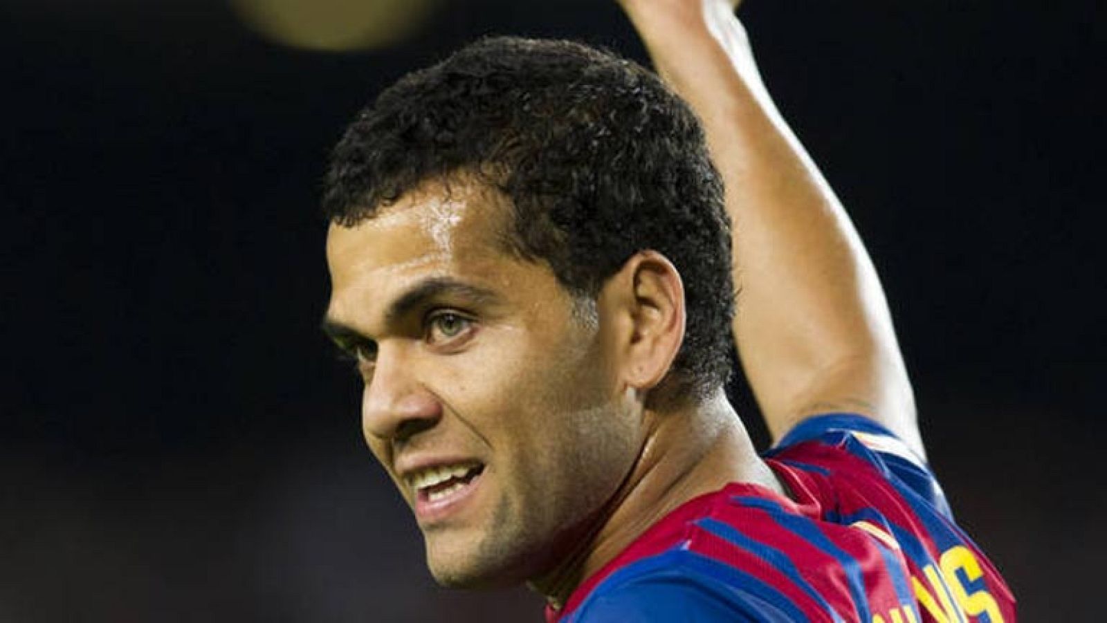 Alves, dos meses de baja