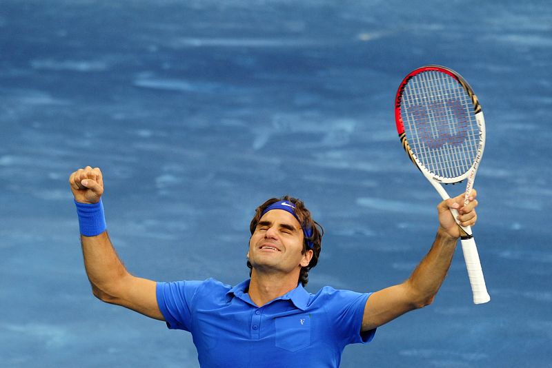 Federer cree que no había motivos para armar tanto jaleo con la tierra azul de Madrid