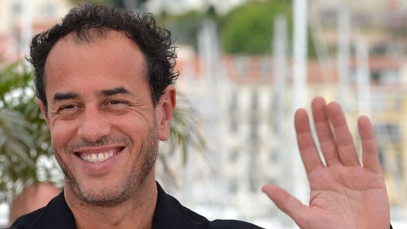 Mateo Garrone llega a Cannes con una burla elegante de los 'Reality'