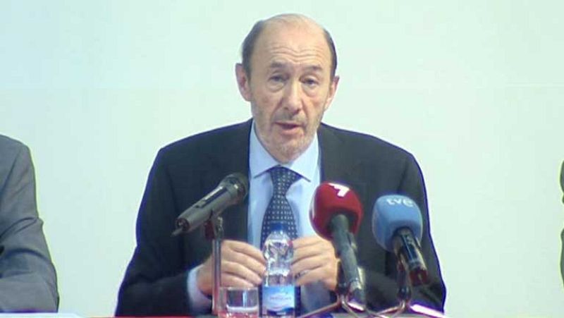 Rubalcaba: "España saldrá de la crisis si vamos juntos"