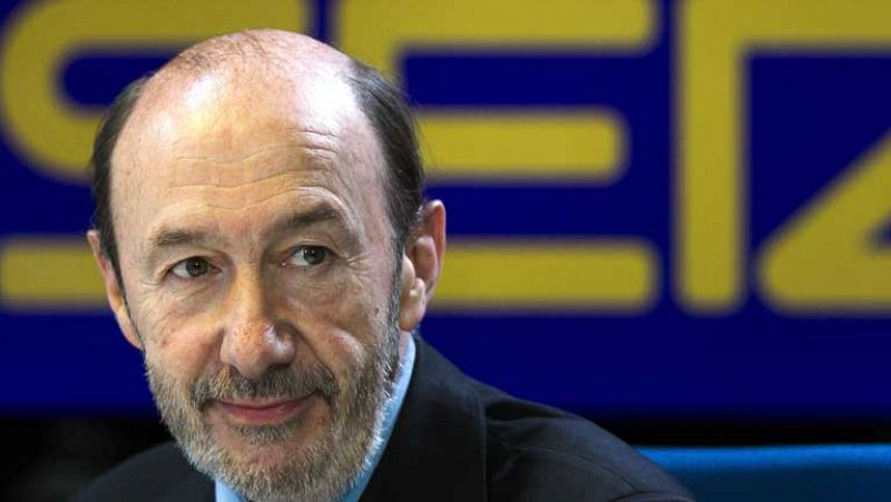 Rubalcaba pedirá a Rajoy defender ante la UE los eurobonos y revisar los plazos del déficit