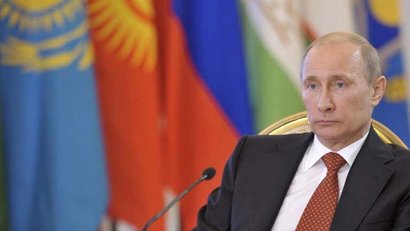 Putin renueva el 75% del Gobierno pero mantiene a sus aliados en los puestos clave