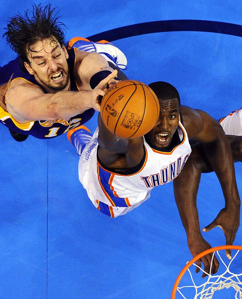 Los Thunder de Ibaka eliminan a los Lakers de Gasol