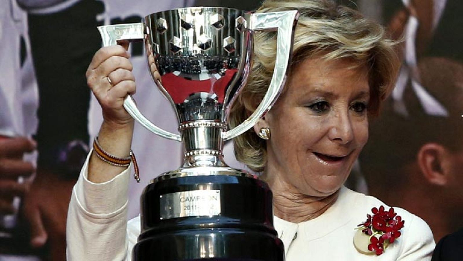 Esperanza Aguirre plantea suspender la final de la Copa del Rey si hay pitadas