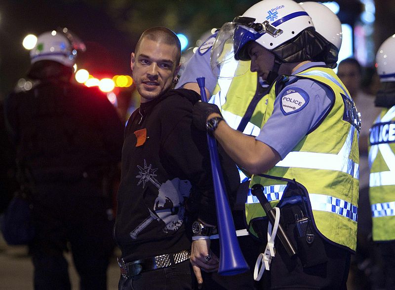 Más de 700 detenidos en manifestaciones estudiantiles en Montreal y Quebec