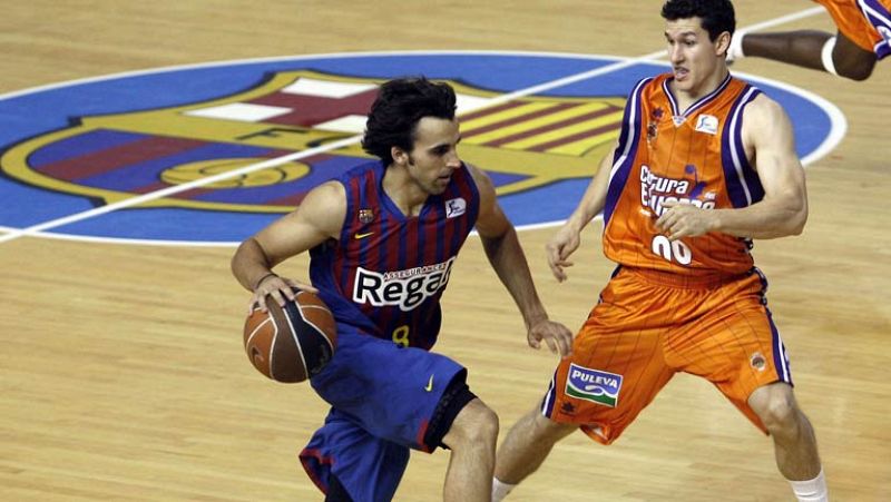El Valencia Basket da la sorpresa en el Palau y empata la eliminatoria
