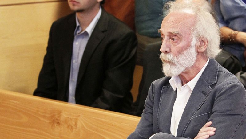 Javier Krahe dice que si le condenan "se exiliará a Francia"