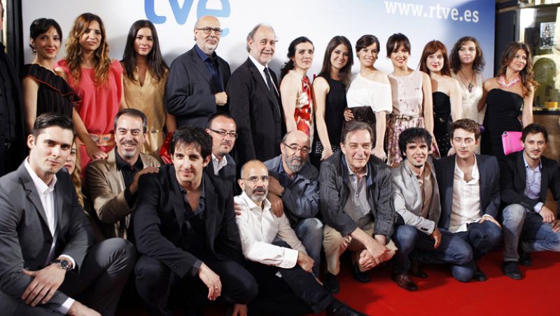 'Isabel' y '14 de abril. La República' pisan la alfombra roja de la Gran Vía