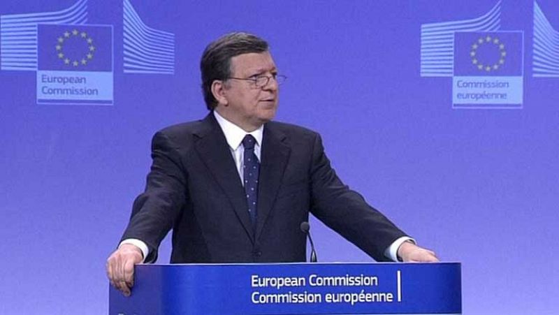 Bruselas pide a la eurozona que el fondo de rescate ayude directamente a los bancos