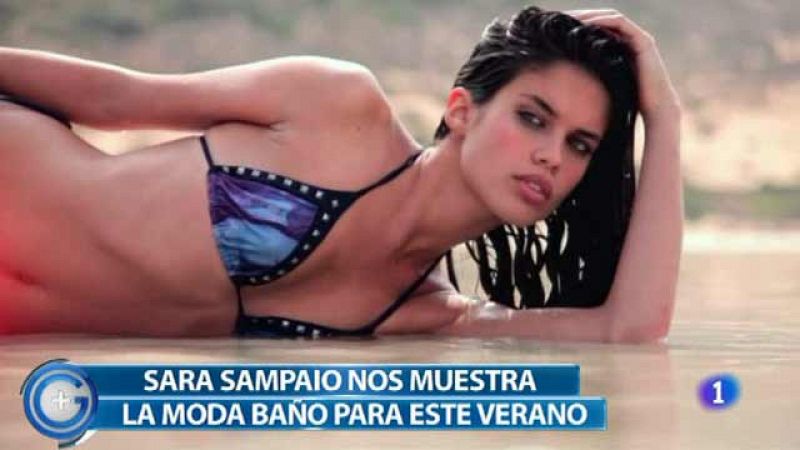 Sara Sampaio en bikini, propuestas para el verano 2012