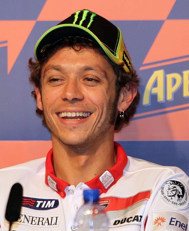 Rossi: "Bajo la lluvia somos rápidos, pero nuestro objetivo es serlo en seco"