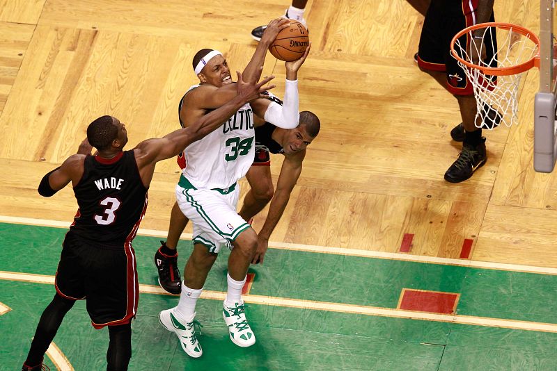 Garnett y Rondo dan el triunfo a los Celtics con sendos dobles-dobles