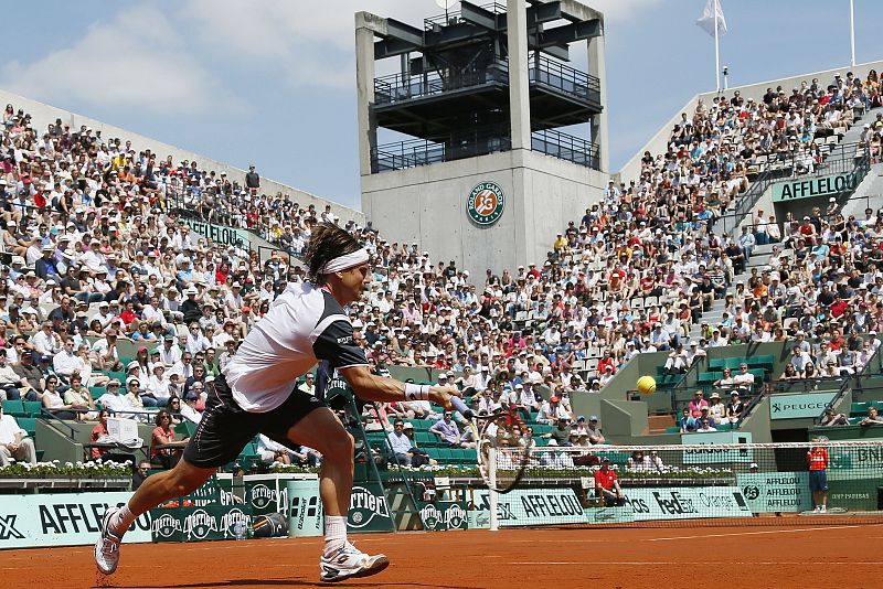 Ferrer arrolla a Youzhny y logra su pase a octavos de Roland Garros