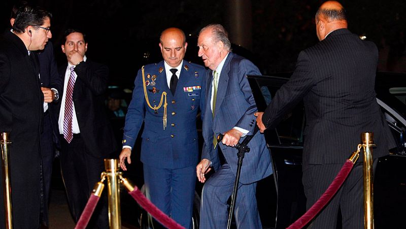 El rey llega a Chile para una visita con un marcado acento político y económico