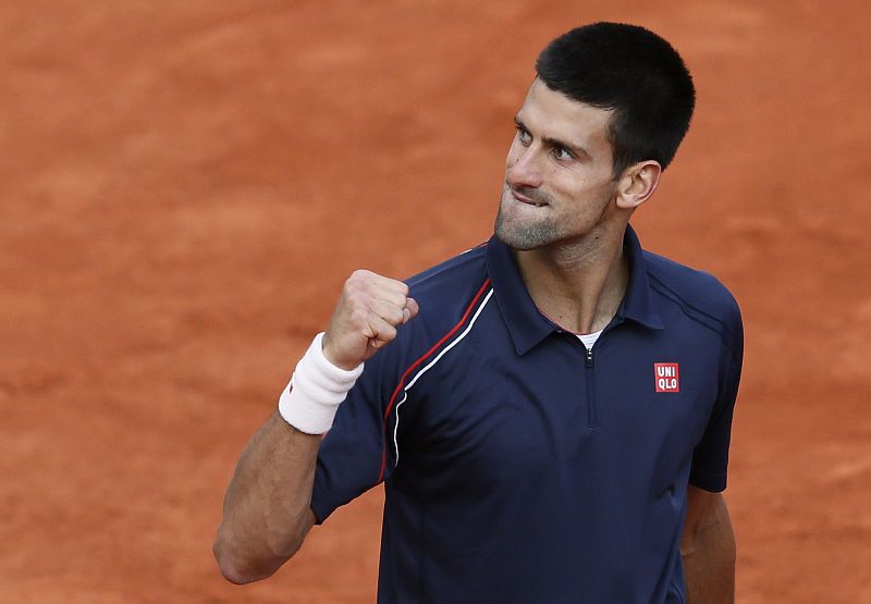 Djokovic se come a Federer para jugar su primera final de Roland Garros