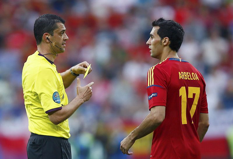 Primera alerta para Del Bosque: los laterales Jordi Alba y Arbeloa están apercibidos