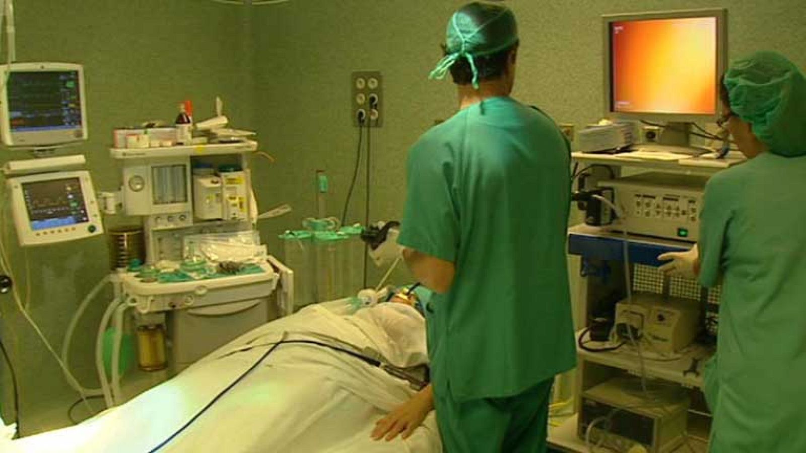 La reducción del dinero destinado a los fármacos oncológicos preocupa a los médicos madrileños