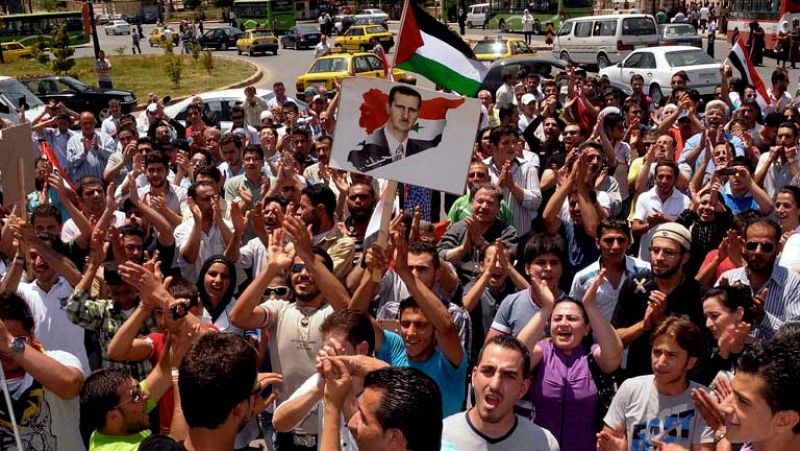 Damasco niega la guerra civil en Siria y expulsa a los rebeldes de la ciudad asedidada de Haffe