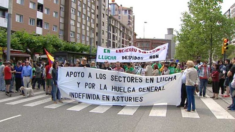 La marcha negra por el carbón concluye en Zaragoza con un acto multitudinario