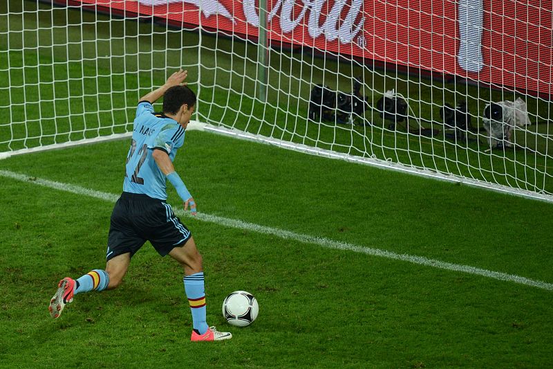 'La Roja' pasa a cuartos de la Eurocopa como líder sin brillo ante el muro croata (1-0)