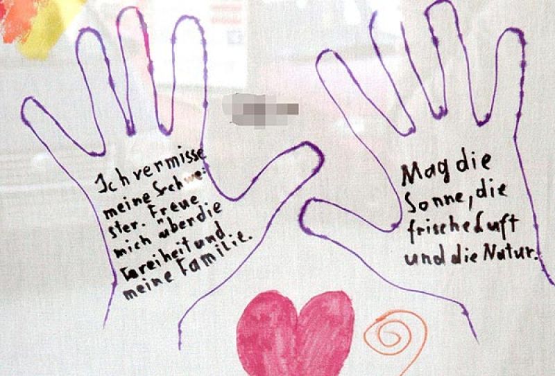 Las víctimas del monstruo de Amstetten agradecen con un dibujo la solidaridad recibida