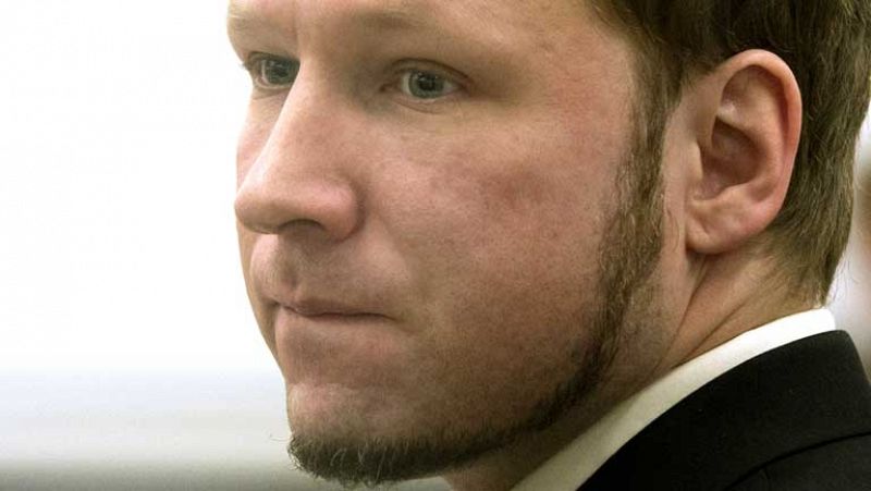Breivik proclama su responsabilidad penal en el cierre del juicio por los atentados de Noruega