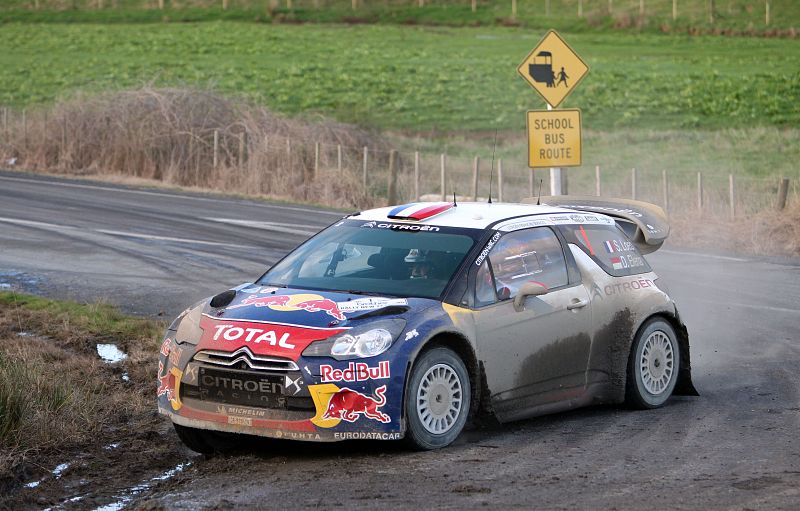 Loeb lidera el Rally de Nueva Zelanda y los oficiales de Ford se quedan sin opciones