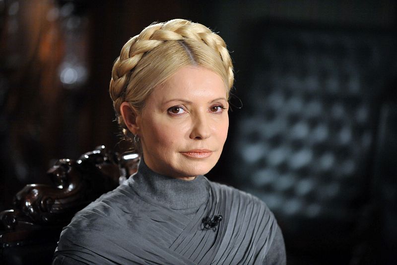 Un tribunal ucraniano ordena un examen médico a la ex primera ministra Yulia Tymoshenko