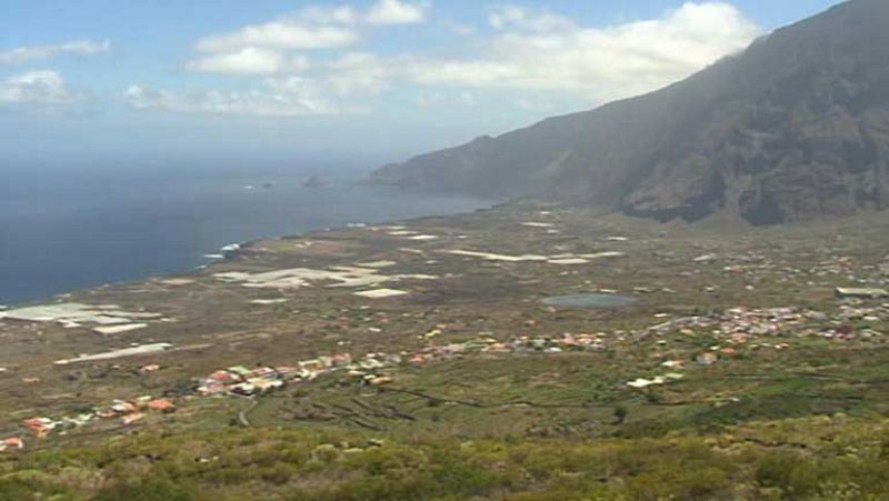 La isla de El Hierro registra más de 100 sismos en 13 horas