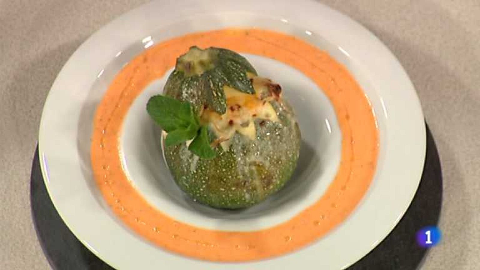 Cocina con Sergio - Calabacín relleno gratinado - ver ahora