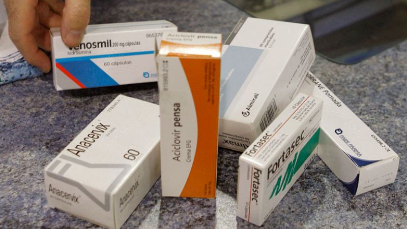 Sanidad propone una lista de 456 medicamentos para su exclusión de la financiación