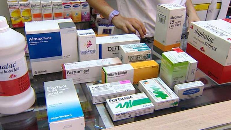 Sanidad excluirá de la financiación pública 425 medicamentos "de baja utilidad terapeútica"
