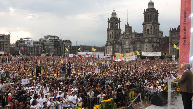 Los candidatos a la presidencia de México echan el cierre a la campaña electoral