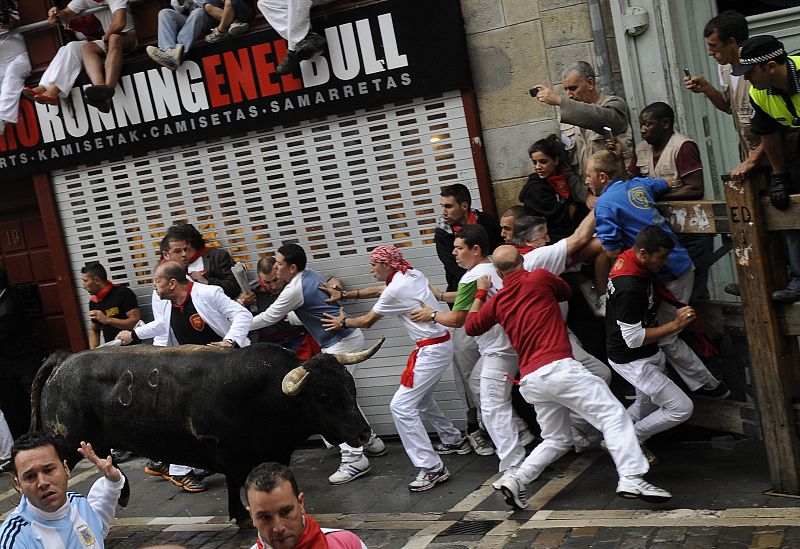 Así son y así corren el encierro las diferentes ganaderías de San Fermín 2012
