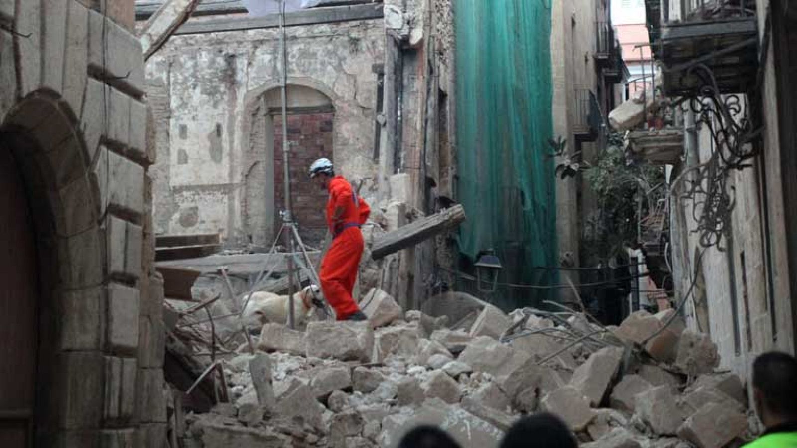 Varios accidentes por derrumbe de edificios en Cataluña