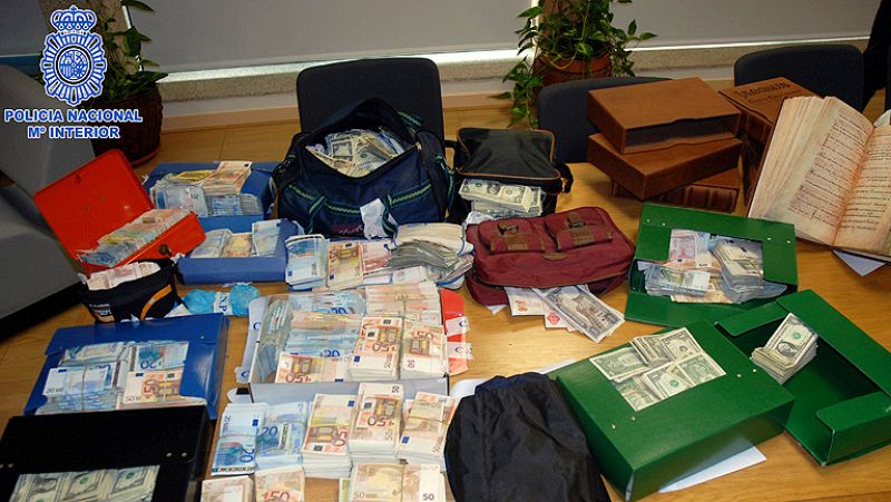 El electricista confiesa que robó el Códice Calixtino