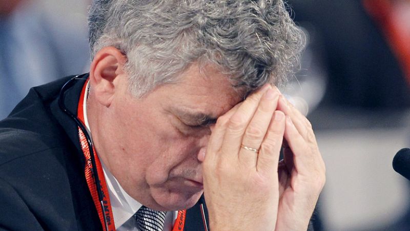 Villar concede el indulto a Mourinho y a Vilanova