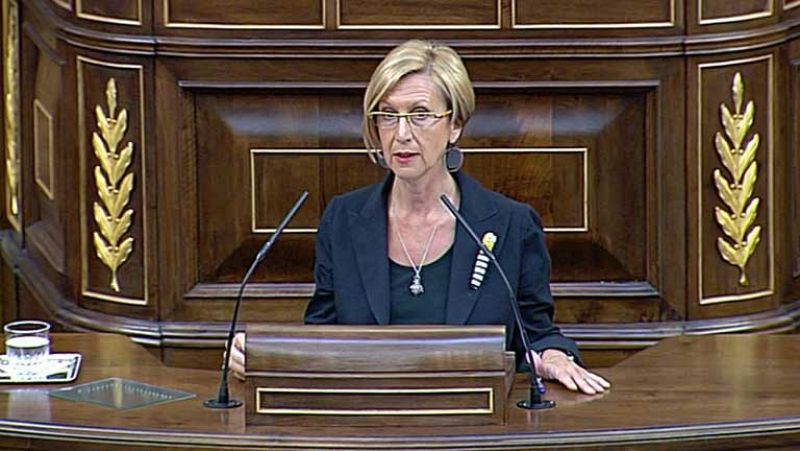 IU advierte a Rajoy de que echa "gasolina" a la calle mientras CiU respalda la mayoría de ajustes