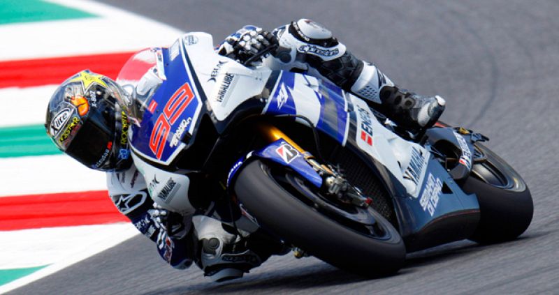 Lorenzo marca el mejor registro en los últimos libres en Mugello