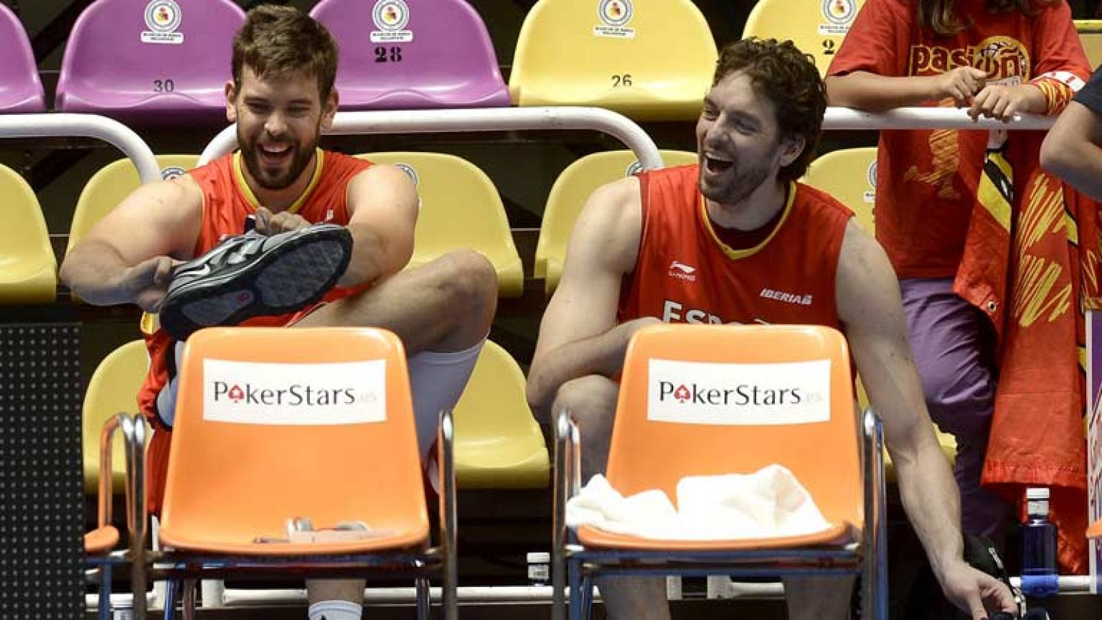 La selección española de baloncesto afronta un nuevo partido de su gira de preparación para los Juegos. La Ruta Ñ12 llega en esta ocasión a Granada donde los de Scariolo se medirán a Australia contra la que también jugaremos mañana y el día 31 ya en