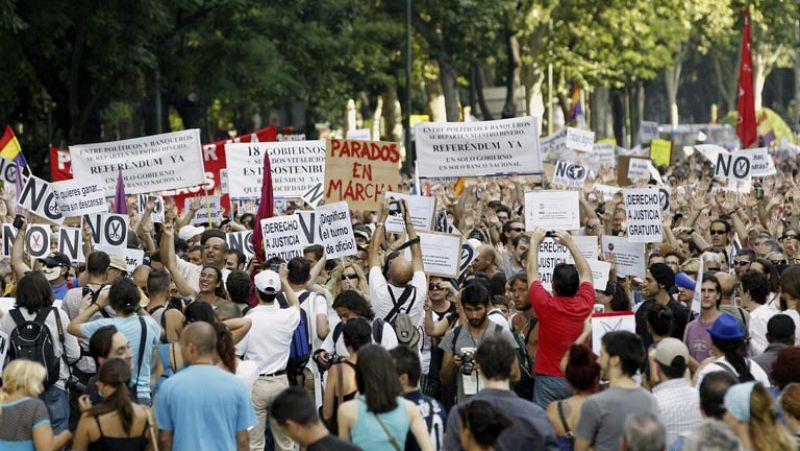 Miles de parados llegados de toda España protestan en Madrid contra el desempleo