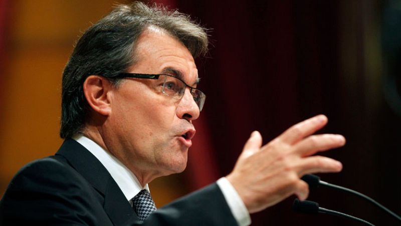 El Parlament aprueba su reclamación de pacto fiscal con el aval parcial del PSC