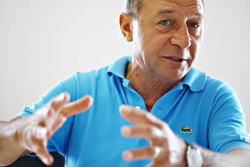 Rumanía decide si aprueba la destitución de su presidente, Traian Basescu